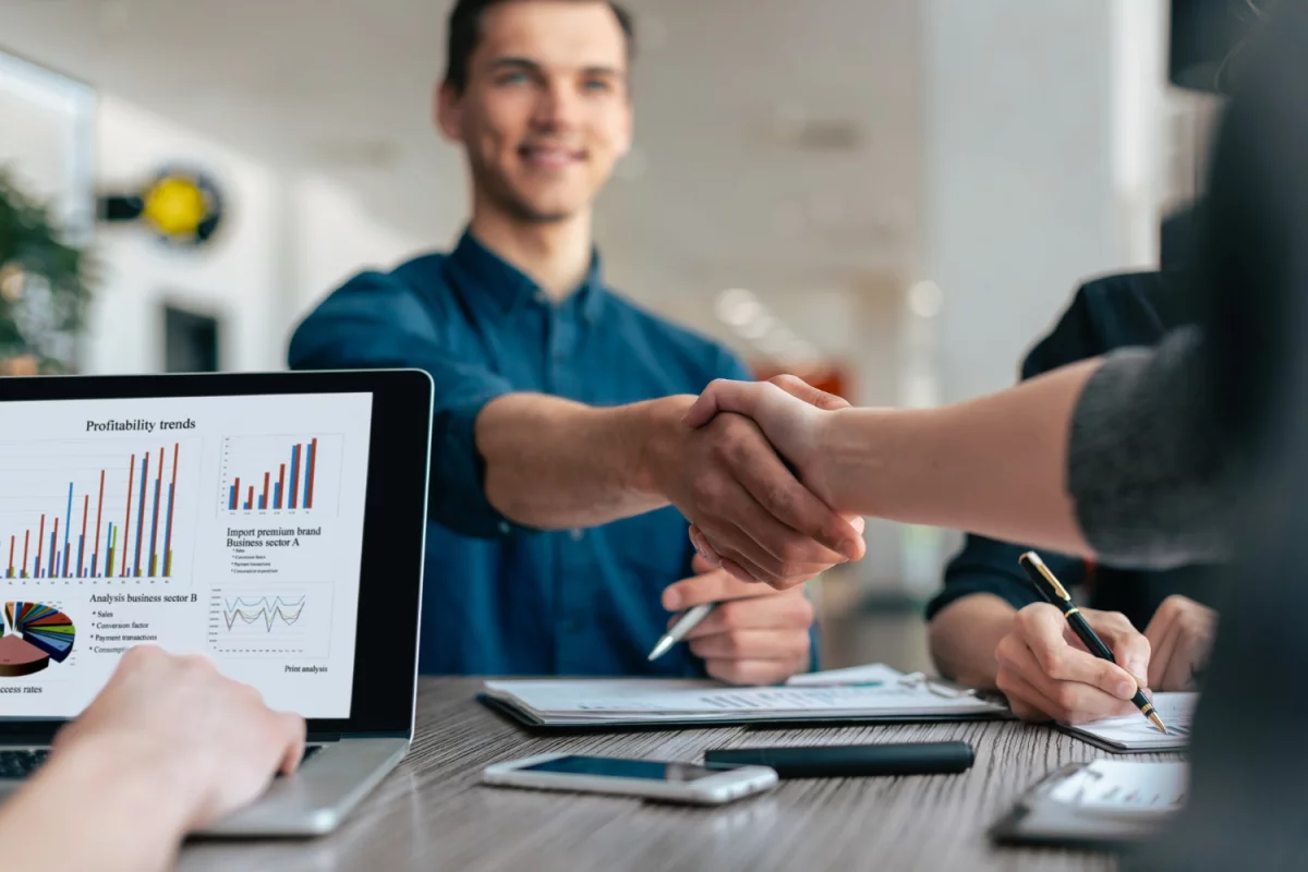 2023 czas aby lepiej  kupić elektronikę